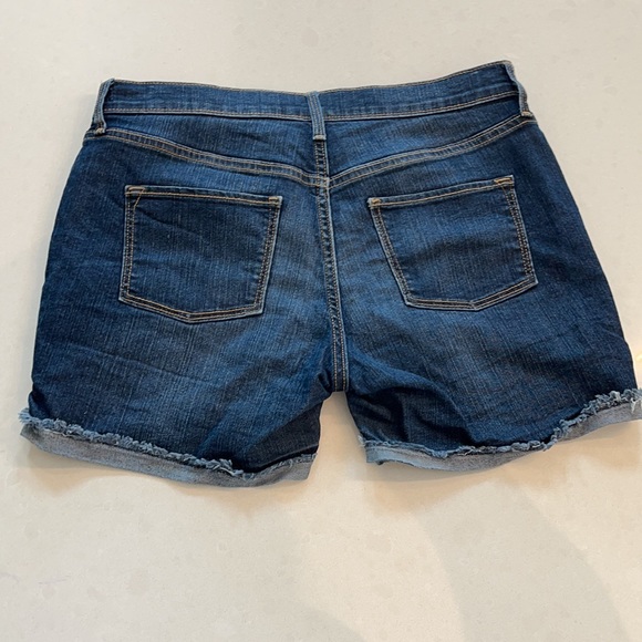 Jean short - Picture 5 of 5